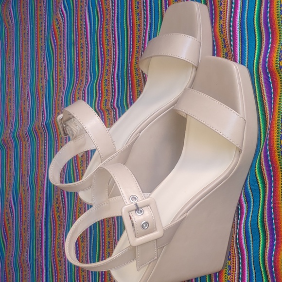Marc Fisher Shoes - Marc Fisher Lukey Dress Wedge Sandal Shoes in Bone Beige size 9.5
